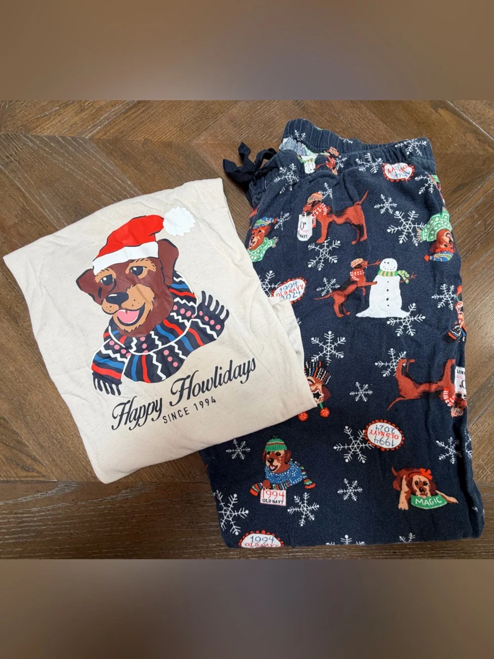 Old Navy Happy Holidays Christmas Pajama Set